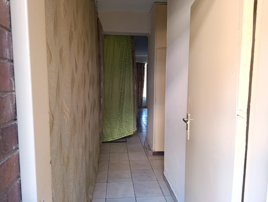 2 Bedroom Property for Sale in Pretoria Central Gauteng