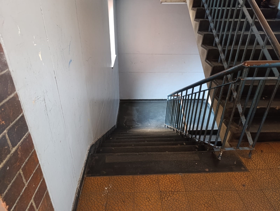 2 Bedroom Property for Sale in Pretoria Central Gauteng