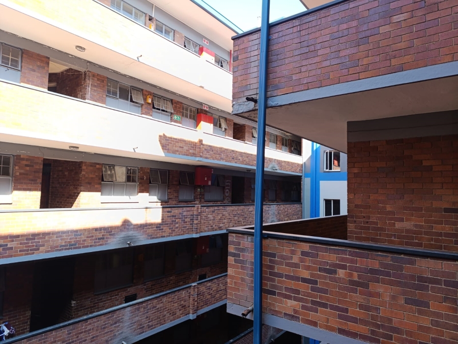 2 Bedroom Property for Sale in Pretoria Central Gauteng
