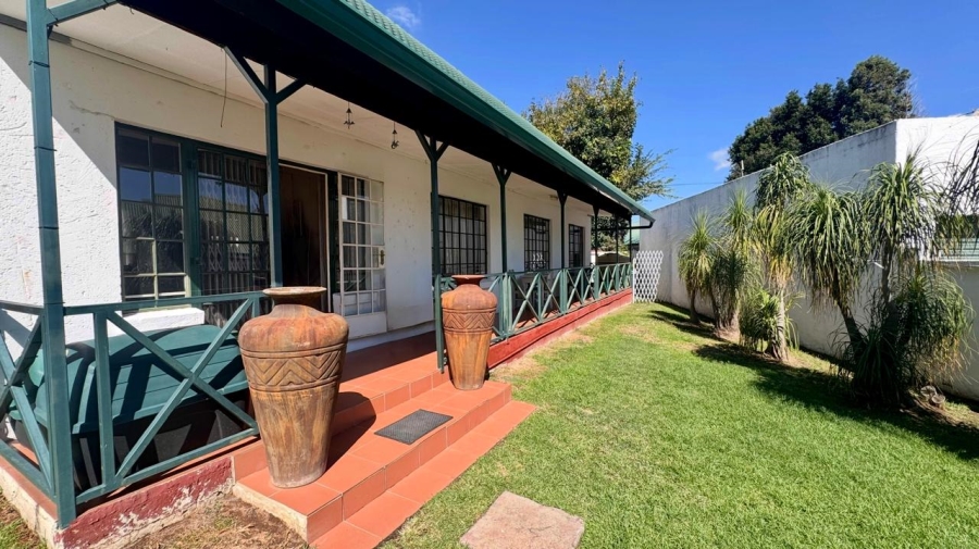 3 Bedroom Property for Sale in Vorna Valley Gauteng