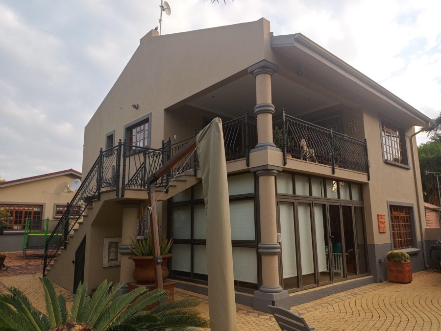 3 Bedroom Property for Sale in Capital Park Gauteng