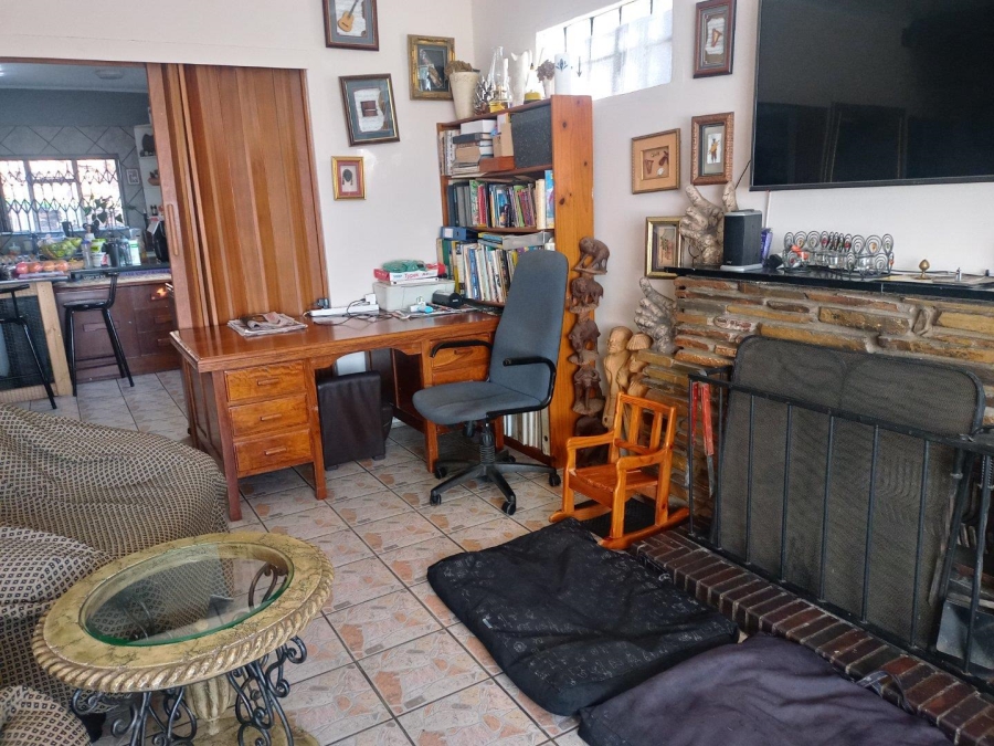 5 Bedroom Property for Sale in Capital Park Gauteng