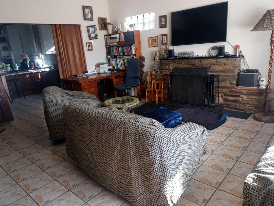 5 Bedroom Property for Sale in Capital Park Gauteng