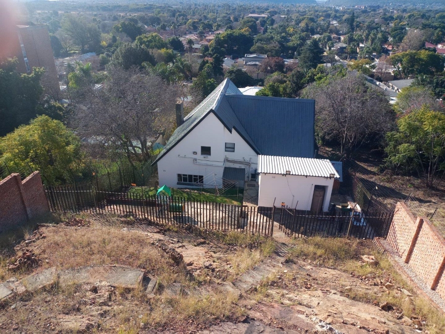 5 Bedroom Property for Sale in Capital Park Gauteng