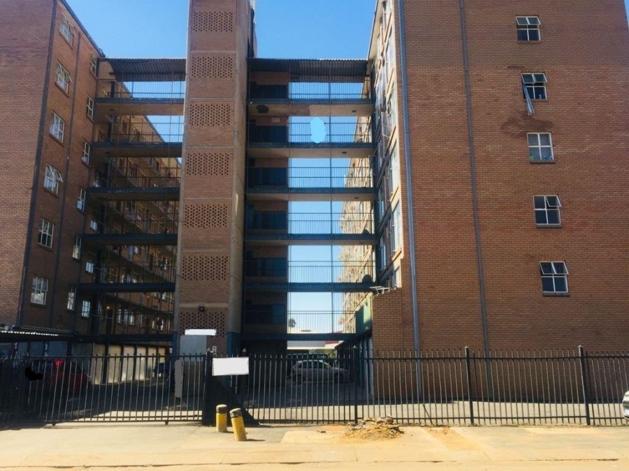 2 Bedroom Property for Sale in East Lynne Gauteng