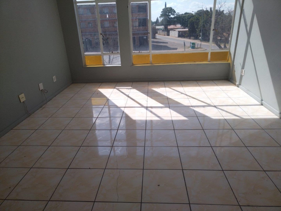 2 Bedroom Property for Sale in East Lynne Gauteng
