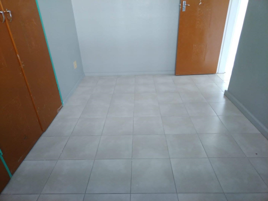2 Bedroom Property for Sale in East Lynne Gauteng