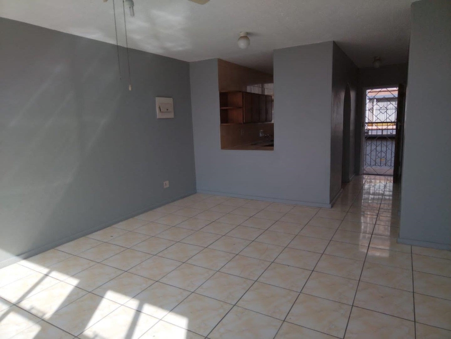 2 Bedroom Property for Sale in East Lynne Gauteng
