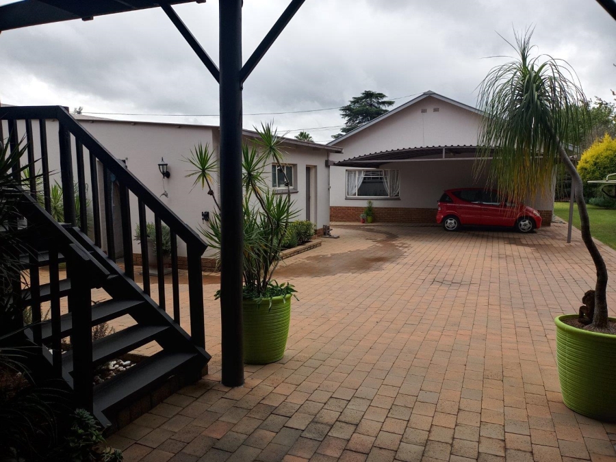3 Bedroom Property for Sale in Capital Park Gauteng