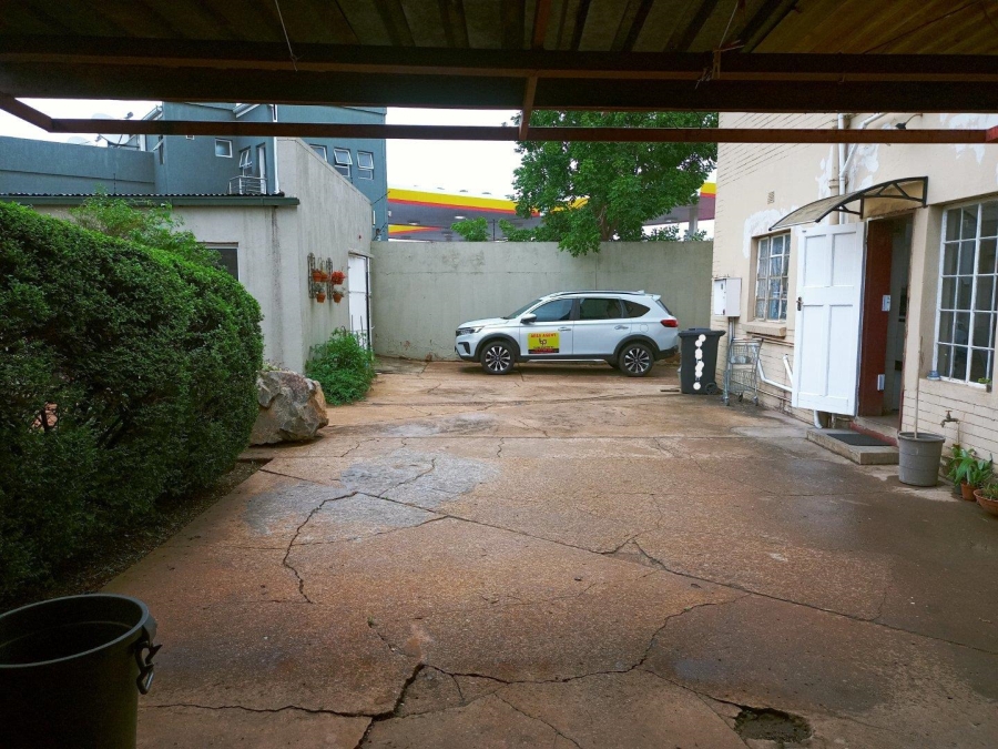4 Bedroom Property for Sale in Capital Park Gauteng