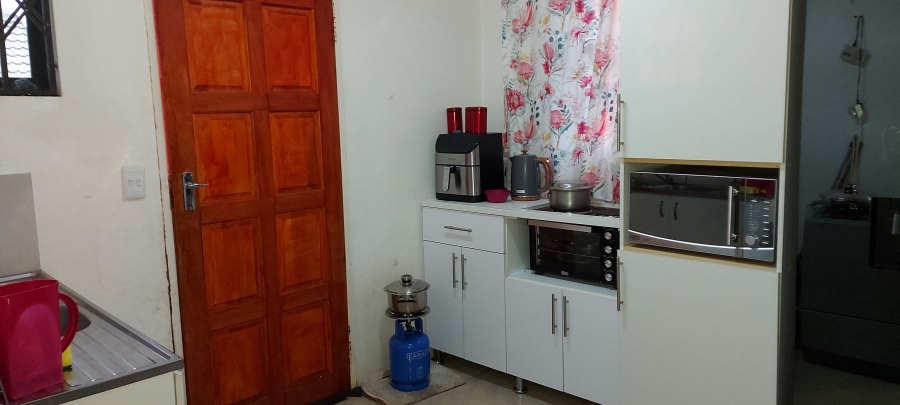 3 Bedroom Property for Sale in Dersley Gauteng