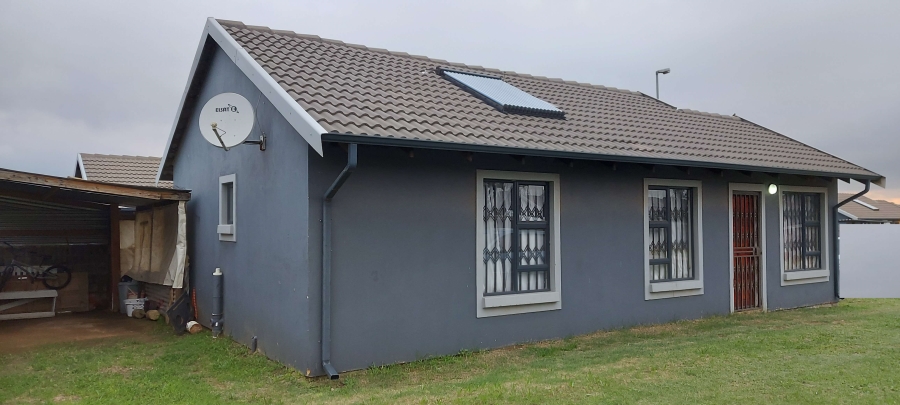 3 Bedroom Property for Sale in Dersley Gauteng