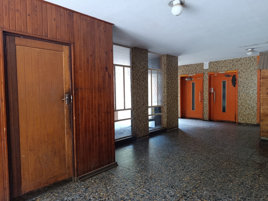 1 Bedroom Property for Sale in Muckleneuk Gauteng