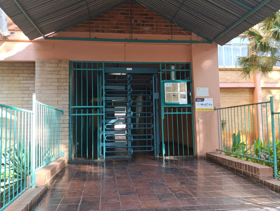 1 Bedroom Property for Sale in Sunnyside Gauteng
