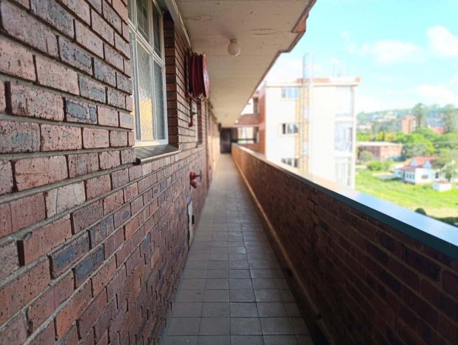 1 Bedroom Property for Sale in Sunnyside Gauteng