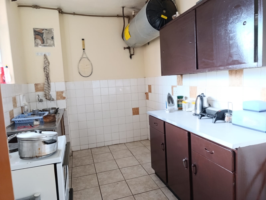 1 Bedroom Property for Sale in Sunnyside Gauteng