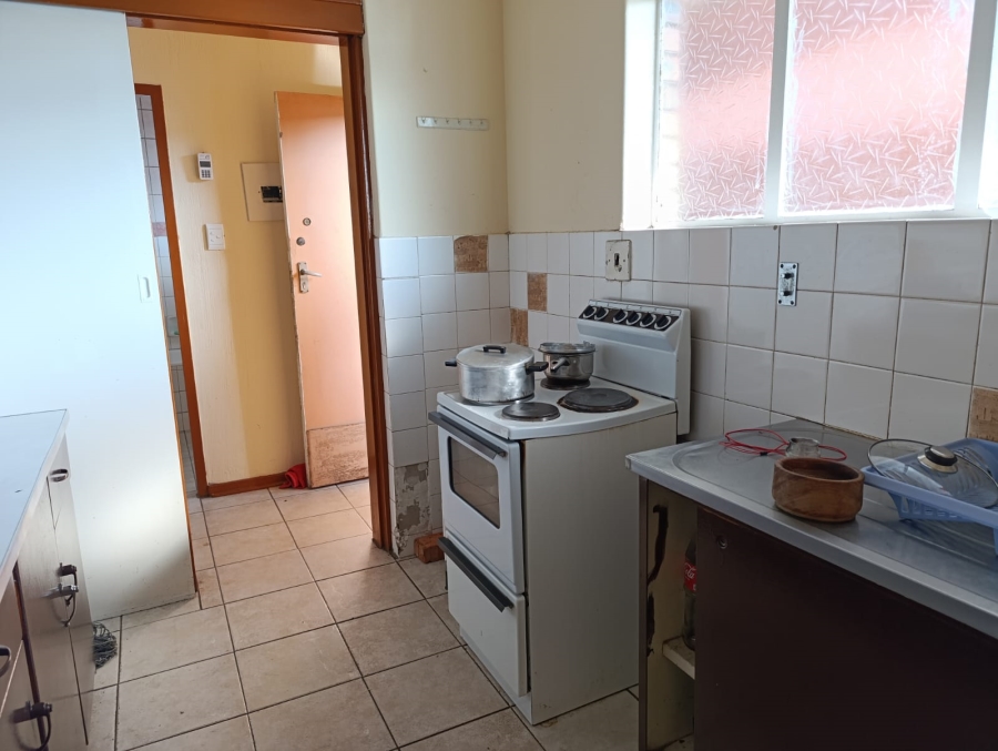 1 Bedroom Property for Sale in Sunnyside Gauteng