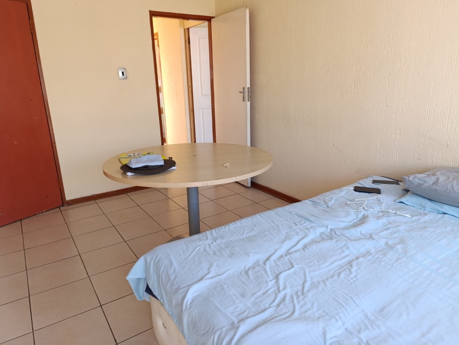 1 Bedroom Property for Sale in Sunnyside Gauteng