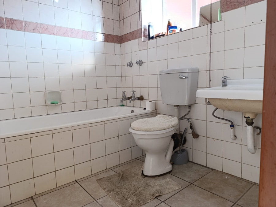 1 Bedroom Property for Sale in Sunnyside Gauteng
