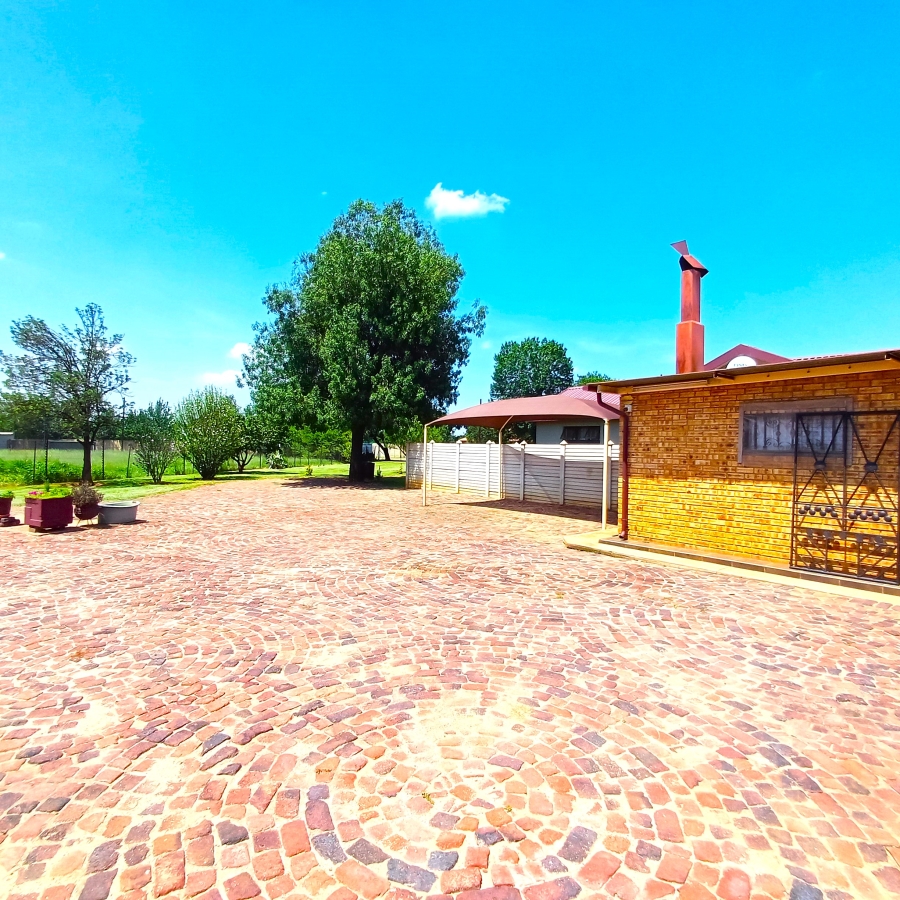 4 Bedroom Property for Sale in Homelands Gauteng