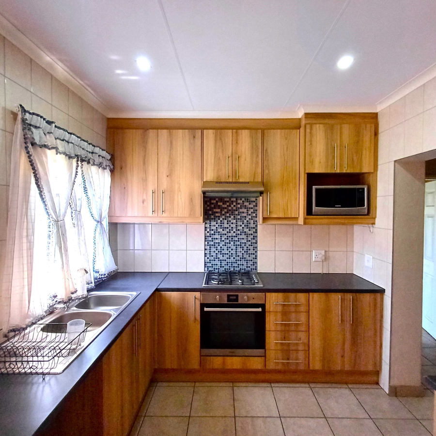 4 Bedroom Property for Sale in Homelands Gauteng