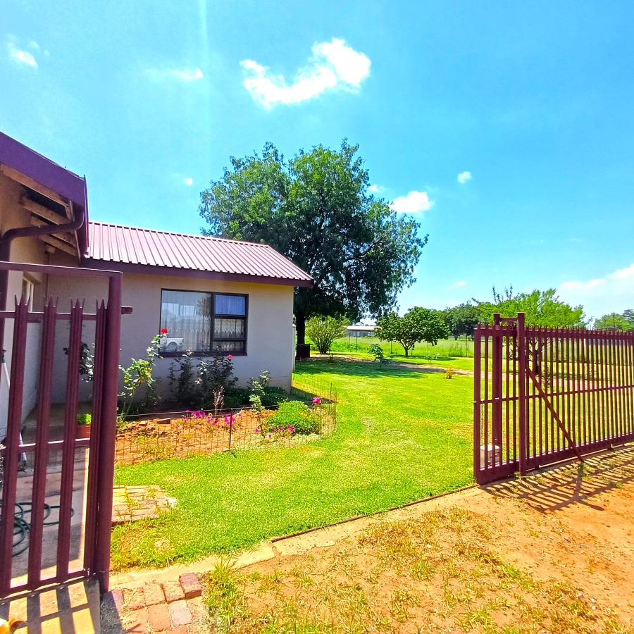 4 Bedroom Property for Sale in Homelands Gauteng
