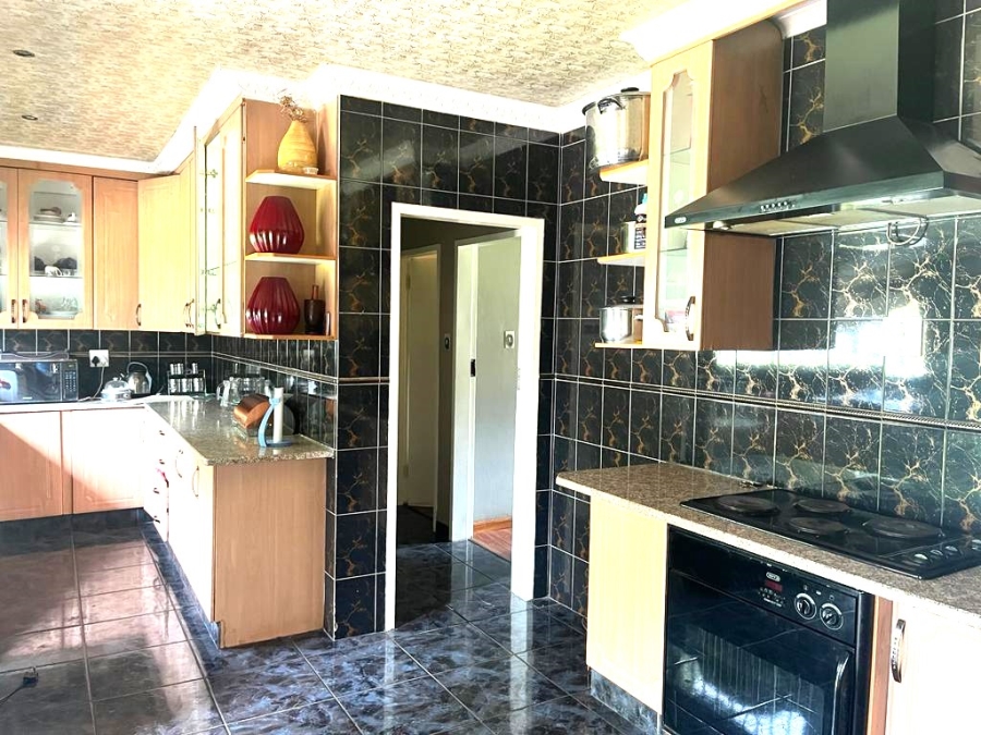 4 Bedroom Property for Sale in Arcon Park Gauteng