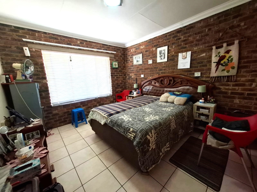 2 Bedroom Property for Sale in Riversdale Gauteng