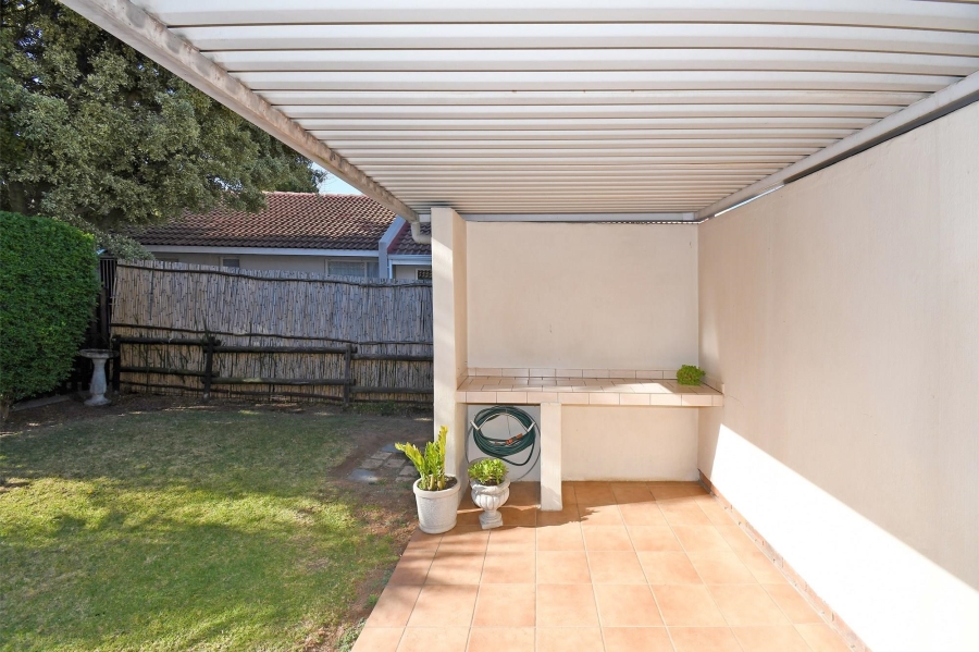 2 Bedroom Property for Sale in Fourways Gauteng