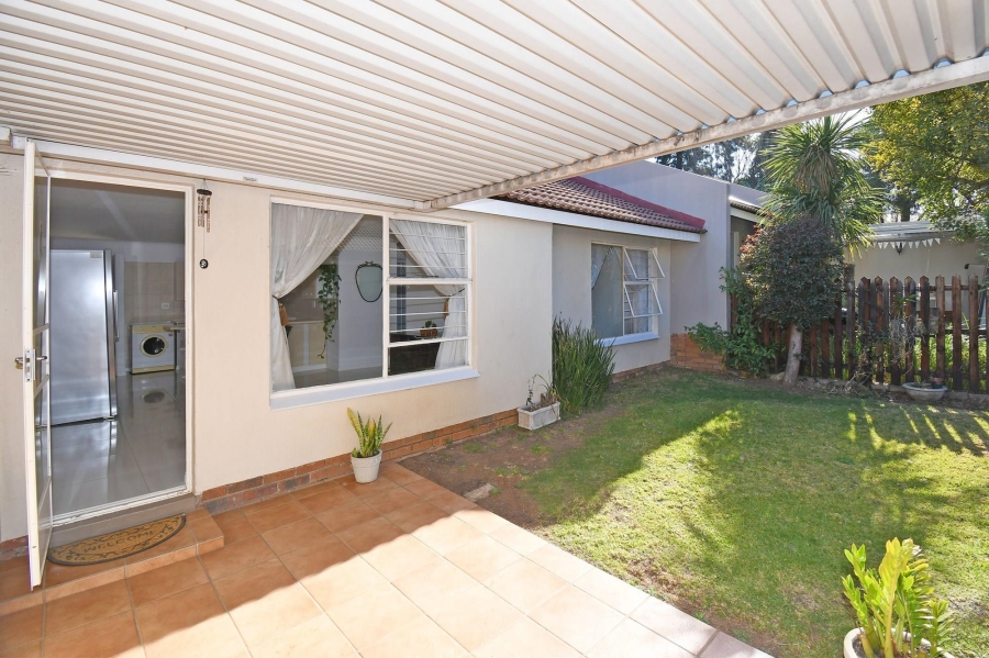 2 Bedroom Property for Sale in Fourways Gauteng