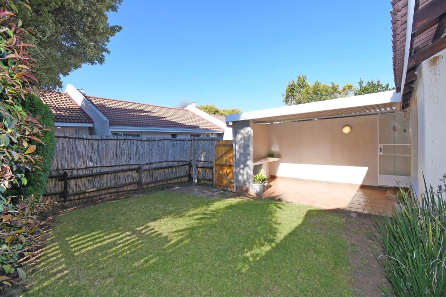 2 Bedroom Property for Sale in Fourways Gauteng