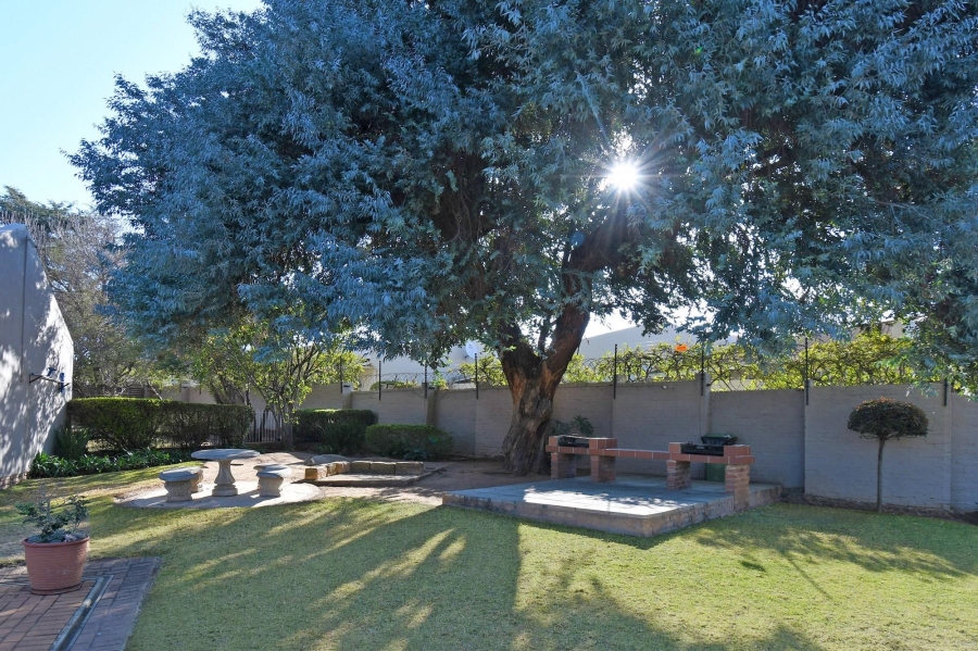 2 Bedroom Property for Sale in Fourways Gauteng