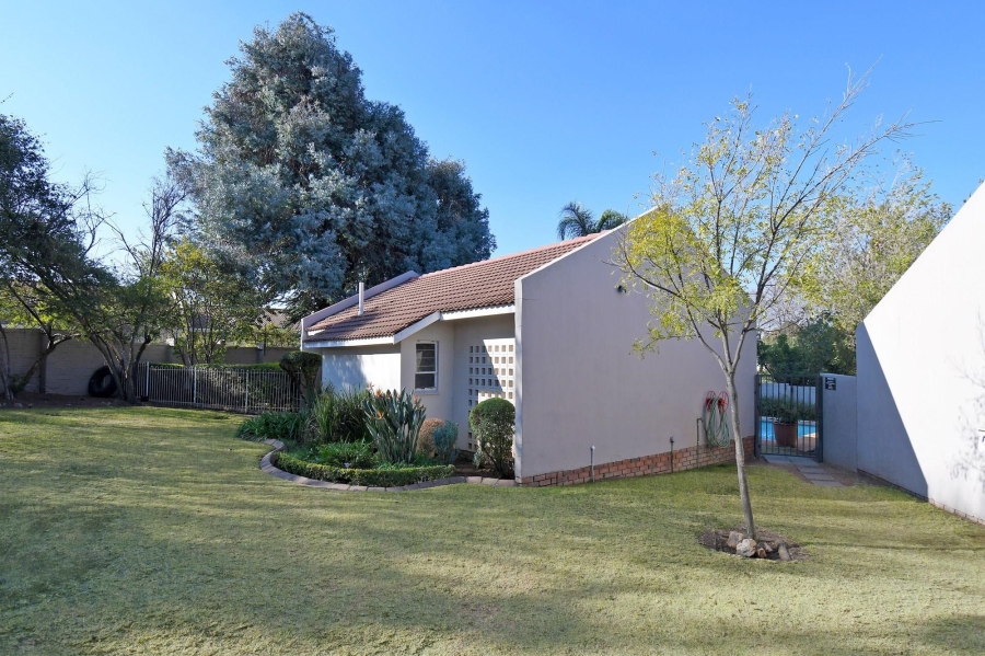 2 Bedroom Property for Sale in Fourways Gauteng