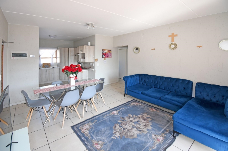 2 Bedroom Property for Sale in Douglasdale Gauteng