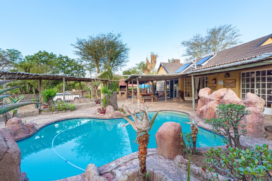 17 Bedroom Property for Sale in Fourways Gauteng