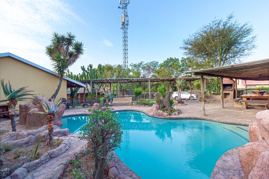 17 Bedroom Property for Sale in Fourways Gauteng