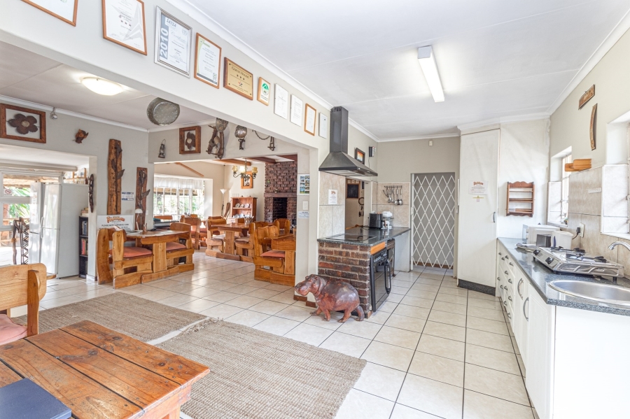 17 Bedroom Property for Sale in Fourways Gauteng