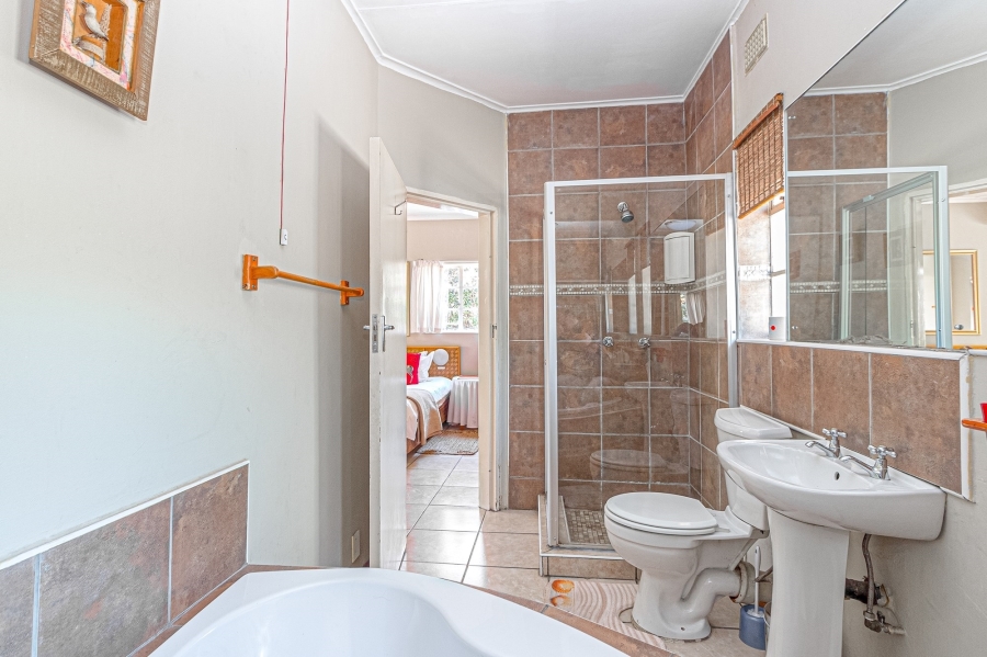 17 Bedroom Property for Sale in Fourways Gauteng
