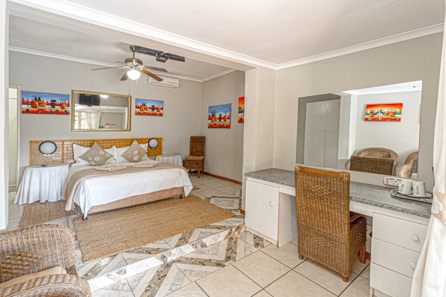 17 Bedroom Property for Sale in Fourways Gauteng