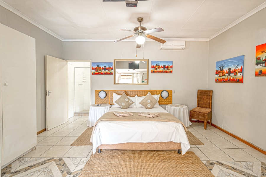 17 Bedroom Property for Sale in Fourways Gauteng