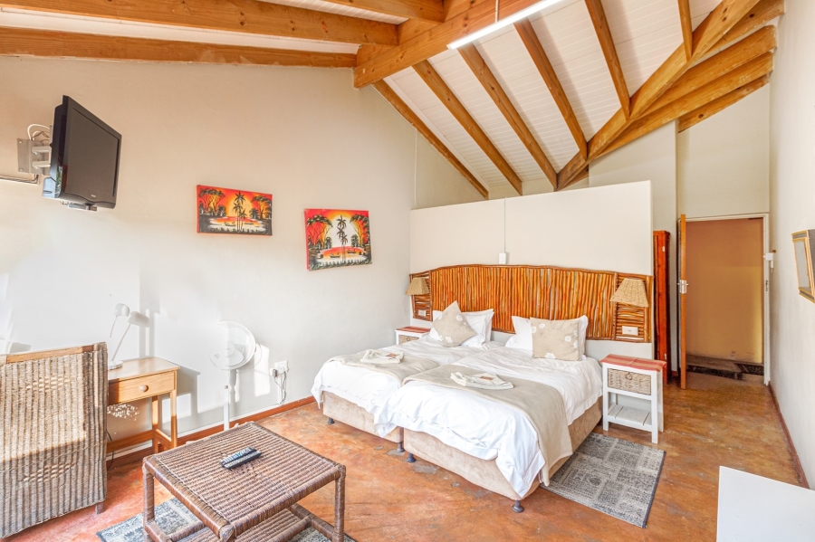 17 Bedroom Property for Sale in Fourways Gauteng