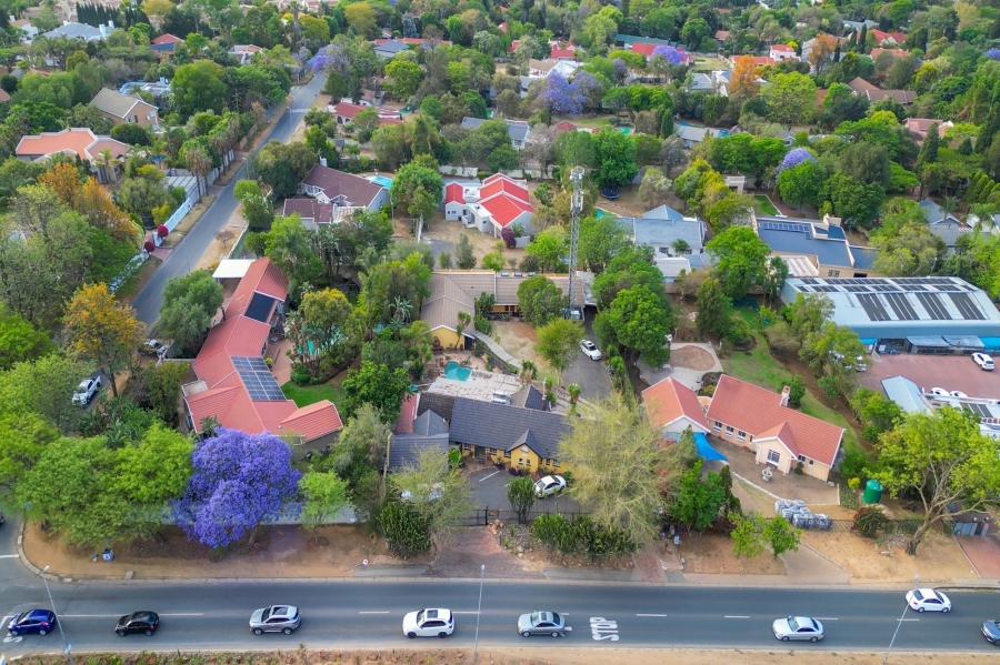 17 Bedroom Property for Sale in Fourways Gauteng