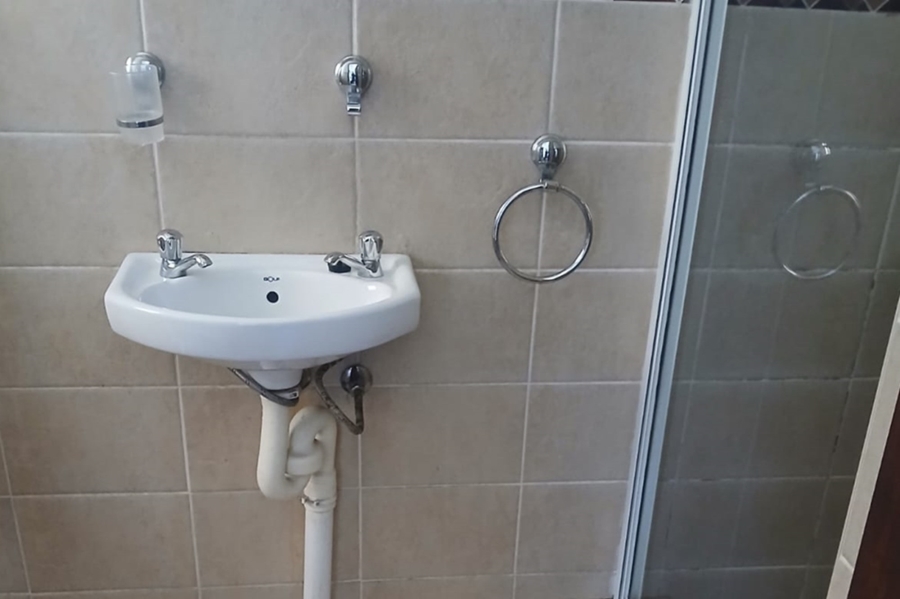 To Let 1 Bedroom Property for Rent in Witfield Gauteng