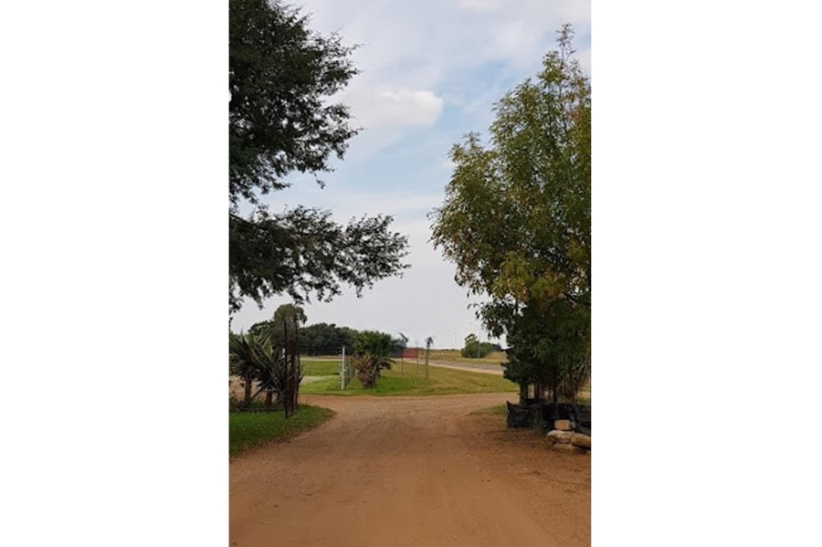 Commercial Property for Sale in Vlakfontein Gauteng