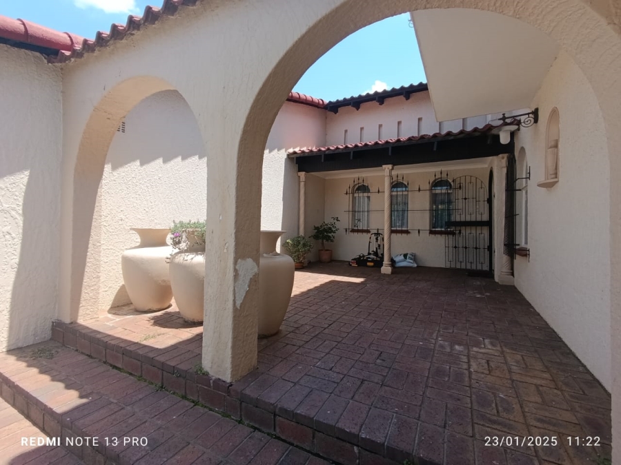 3 Bedroom Property for Sale in Alberante Gauteng