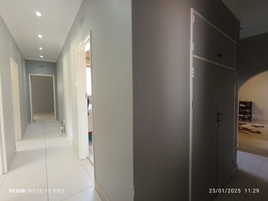 3 Bedroom Property for Sale in Alberante Gauteng