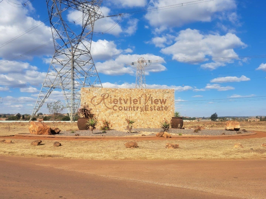 5 Bedroom Property for Sale in Rietvlei View Gauteng