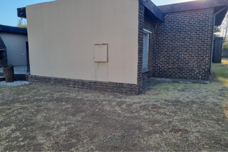 4 Bedroom Property for Sale in Sharon Park Gauteng
