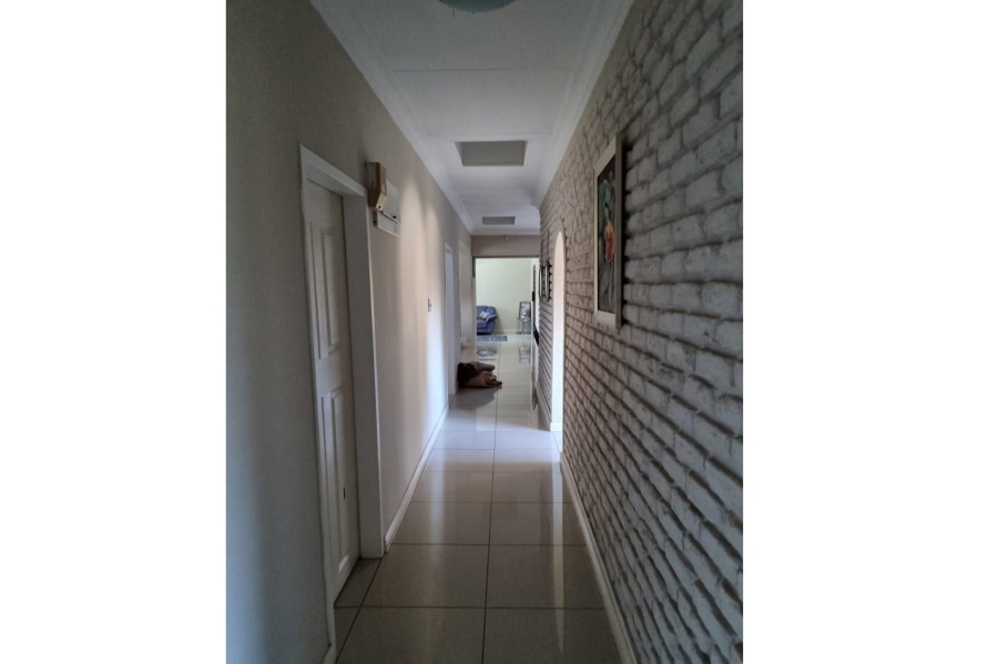 4 Bedroom Property for Sale in Sharon Park Gauteng