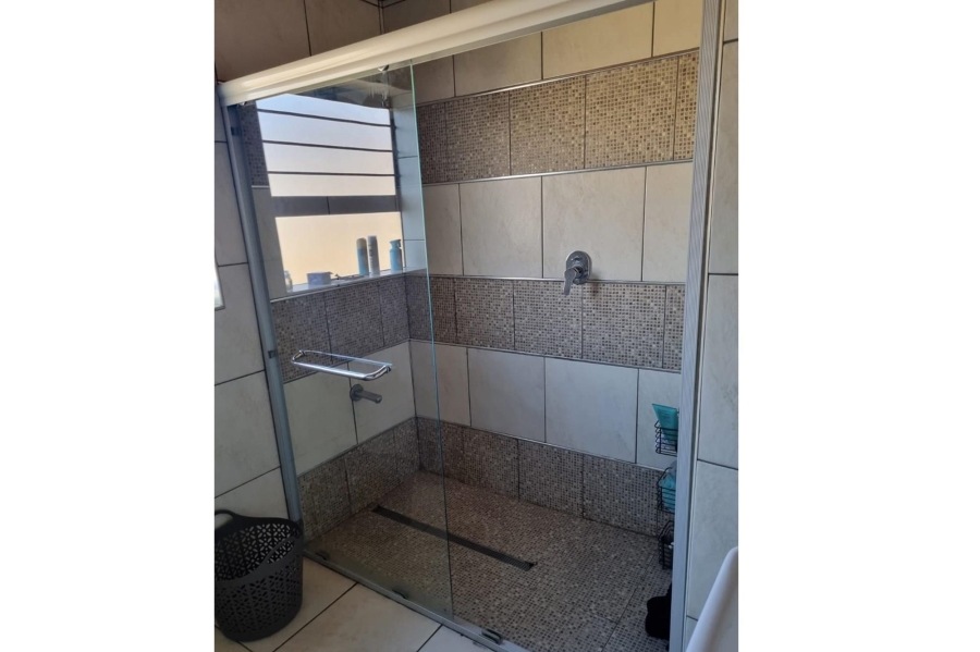 4 Bedroom Property for Sale in Sharon Park Gauteng